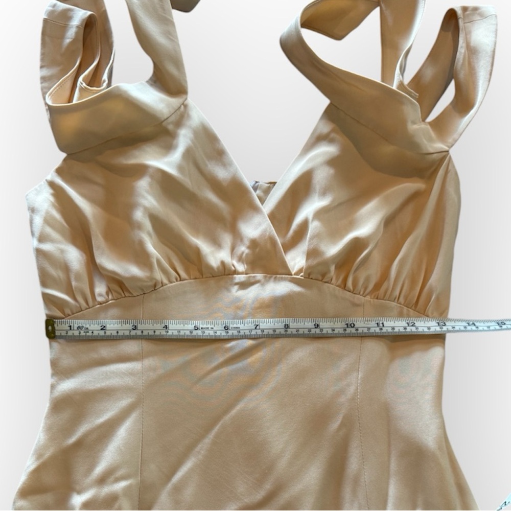Vivienne Hu Runway Spring V-Neck CutOut Gown Dress Sz 4 Sexy Modern Timeless - Picture 5 of 11